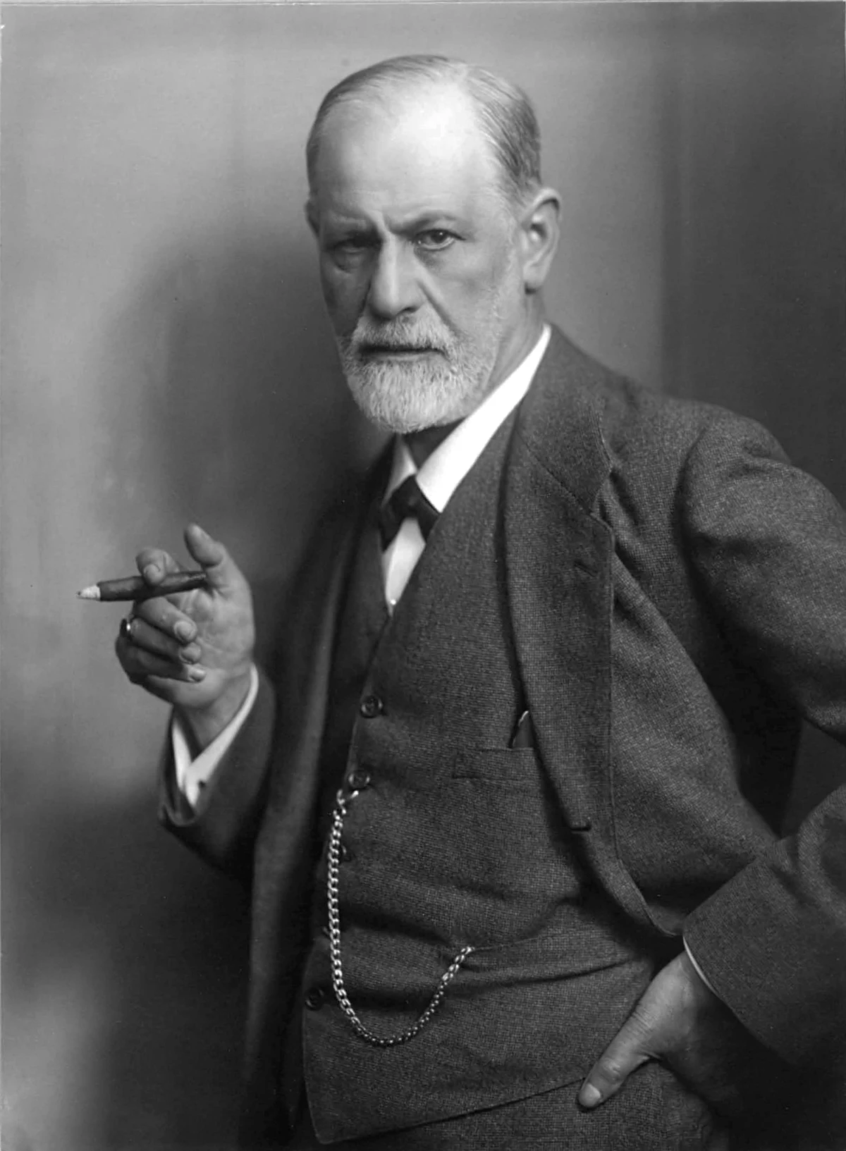 Sigmund Freud seated with a cigar in 1921